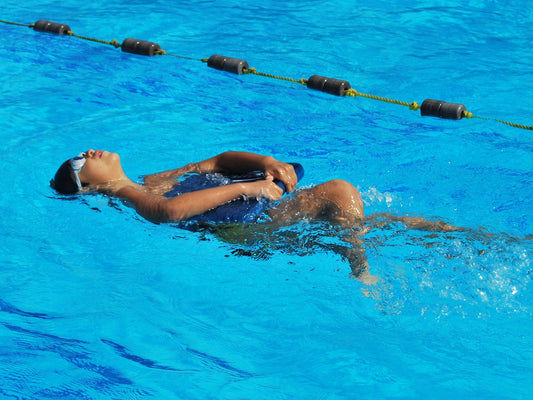 L'APPRENTISSAGE DE LA NATATION CHEZ LES ENFANTS : UN MOYEN EFFICACE POUR LUTTER CONTRE LES NOYADES