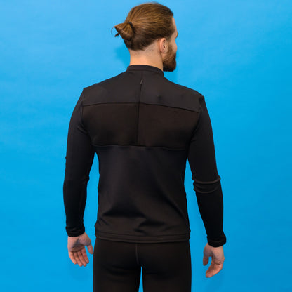 Adults' anti-drowning jacket with automatic activation